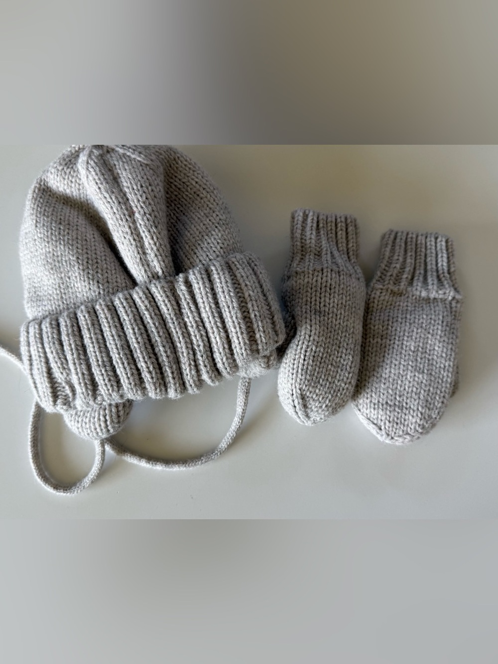 H&M Light Gray Knit Hat and Mittens Set, 18 months- 2T